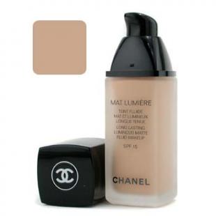 Тональный крем CHANEL MAKE UP MAT LUMIERE №40 Beige