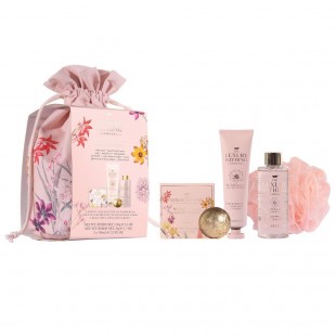 Набор Weekend Essentials (гель для душа 100ml+крем для рук 100ml+мыло 100g+бомбочка для ванны 50g+мочалка) с ароматом пиона, персика и малины