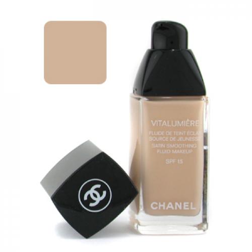 Тональный крем CHANEL MAKE UP VITALUMIERE SATIN SMOOTHING FLUID MAKEUP №20 Clair