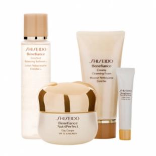 Набор SHISEIDO SKIN CARE BENEFIANCE NUTRIPERFECT AGE-DEFENSE KIT