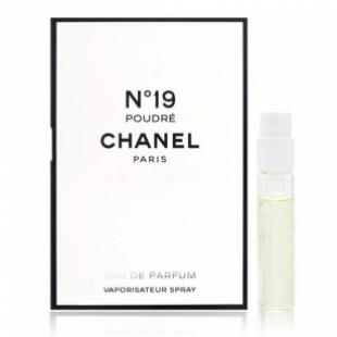 Chanel CHANEL №19 POUDRE 2ml edp