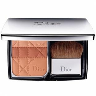 Крем-пудра CHRISTIAN DIOR MAKE UP DIORSKIN NUDE №040 Caramel Dore