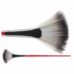 Кисть SMASHBOX Fan Brush №22